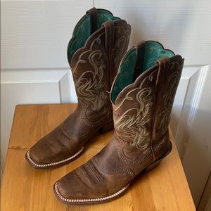 Women’s Ariat Legend Leather Cowboy Boots